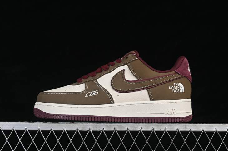 Picture of Air Force 1 _SKUfw22484779680515591fw